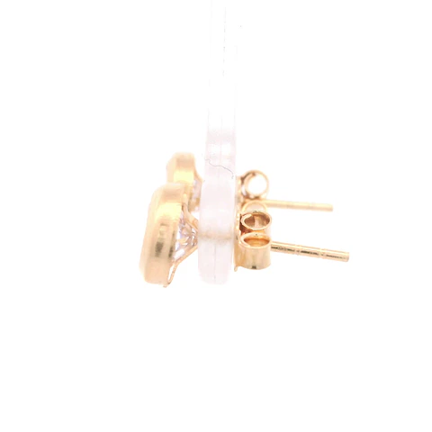 Aros de Oro Amarillo Punto de Luz 18K