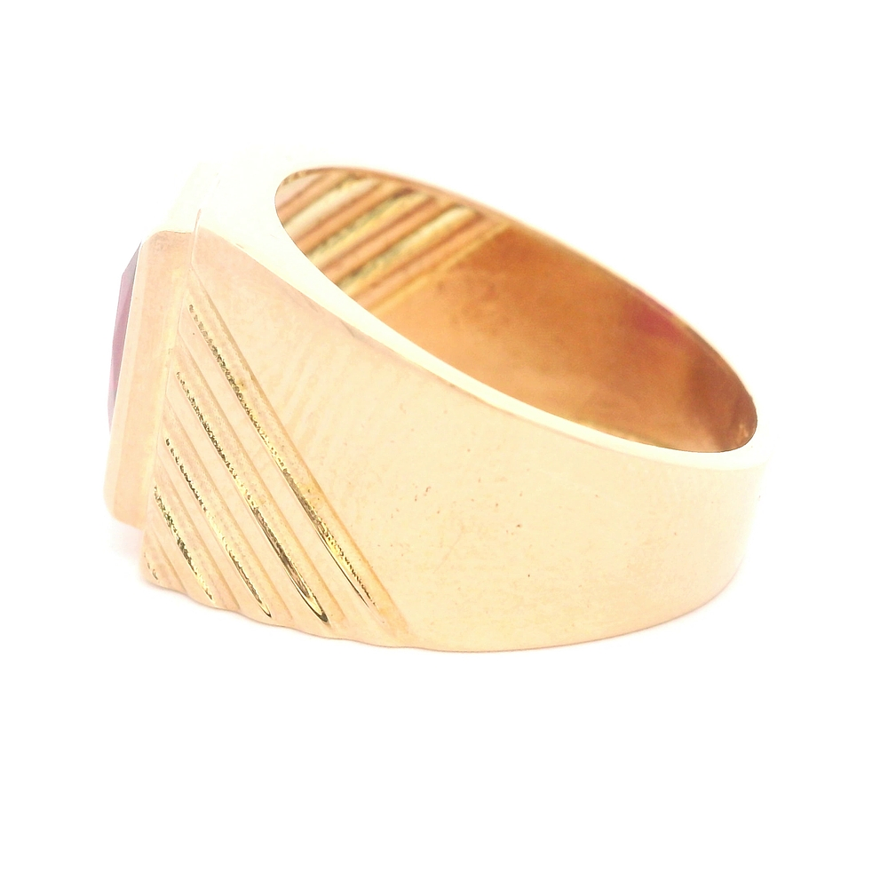 Anillo de Oro Amarillo 14K Sello Rectangular con 1 Piedra Fucsia