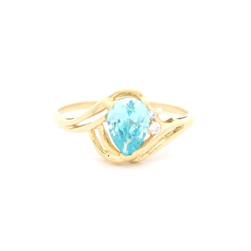 Anillo de Oro Amarillo 18K Calado con Diamante