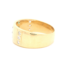 Anillo de Oro Amarillo 18K con Diamante