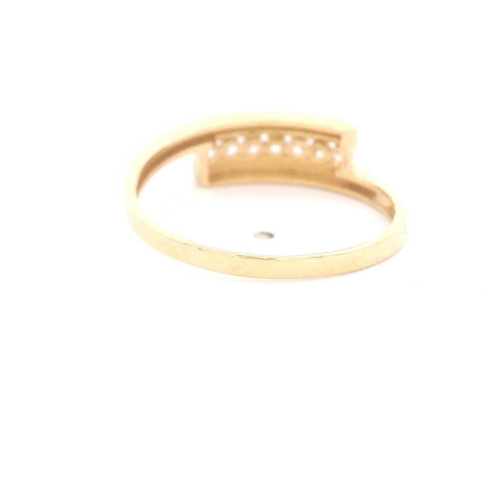 Anillo de Oro Amarillo 18K Cintillo con Diamante