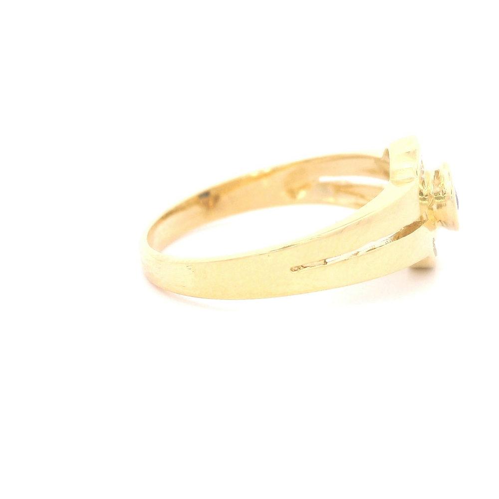 Anillo de Oro Amarillo 18K Calado con Diamante