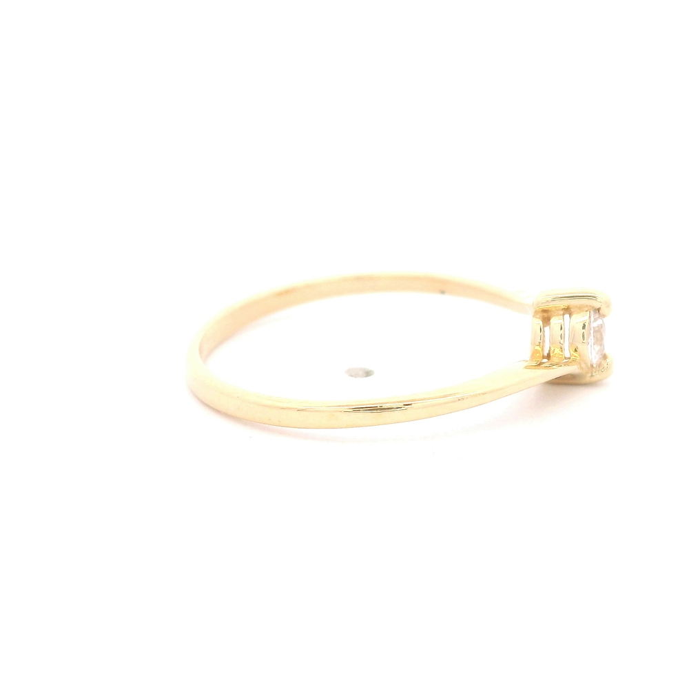 Anillo de Oro Amarillo 18K Calado