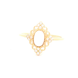 Anillo de Oro Amarillo 18K Ovalado con Ópalo