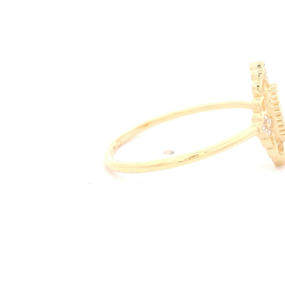 Anillo de Oro Amarillo 18K Ovalado con Ópalo