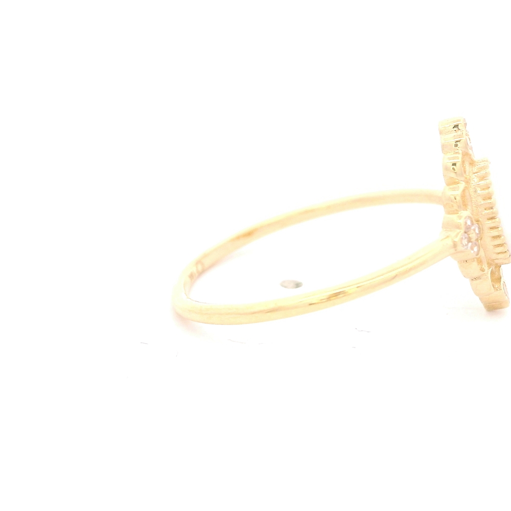 Anillo de Oro Amarillo 18K Ovalado con Ópalo