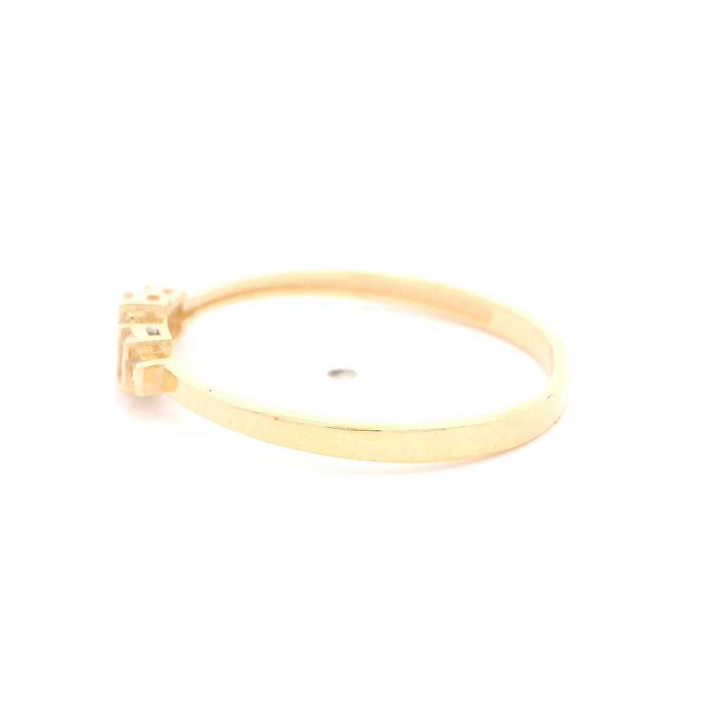 Anillo de Oro Amarillo 18K Cintillo con Diamante