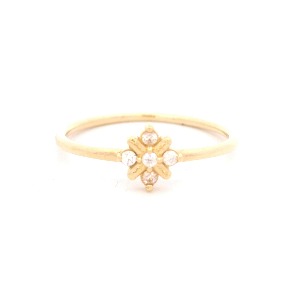 Anillo de Oro Amarillo 18K Flor con Diamante