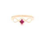 Anillo de Oro Amarillo 18K Solitario con Piedra Fucsia