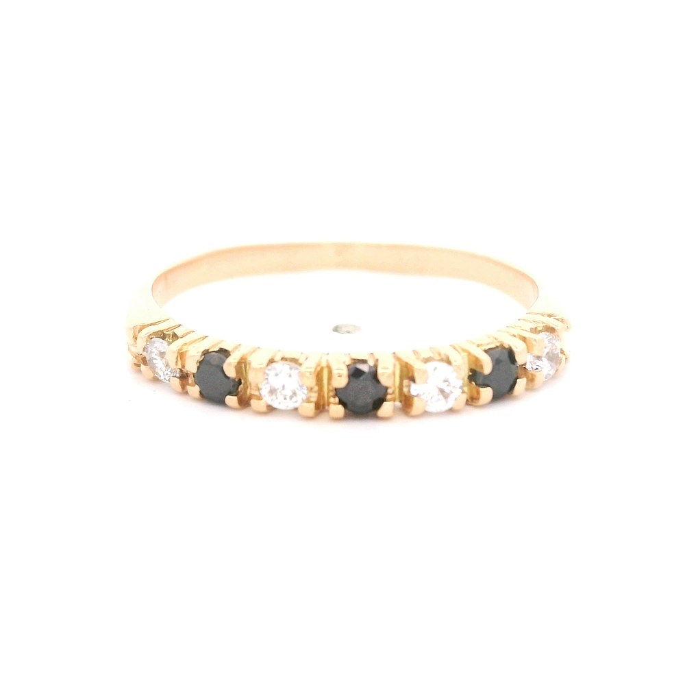 Anillo de Oro Amarillo 18K Cintillo con Diamante