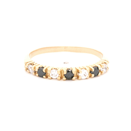 Anillo de Oro Amarillo 18K Cintillo con Diamante