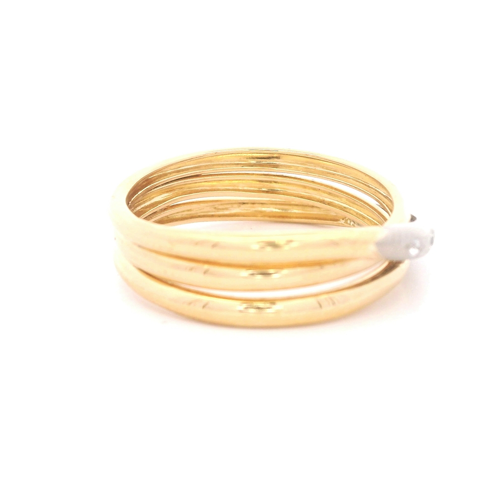 Anillo de Oro Amarillo 18K con Diamante
