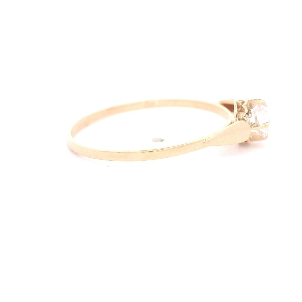 Anillo de Oro Amarillo 18K Circular con Diamante