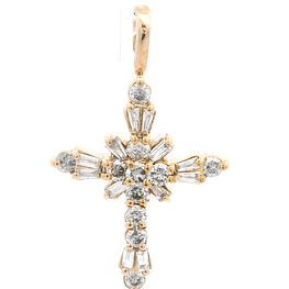 Colgante de Oro Amarillo 14K Cruz con Diamantes Baguette