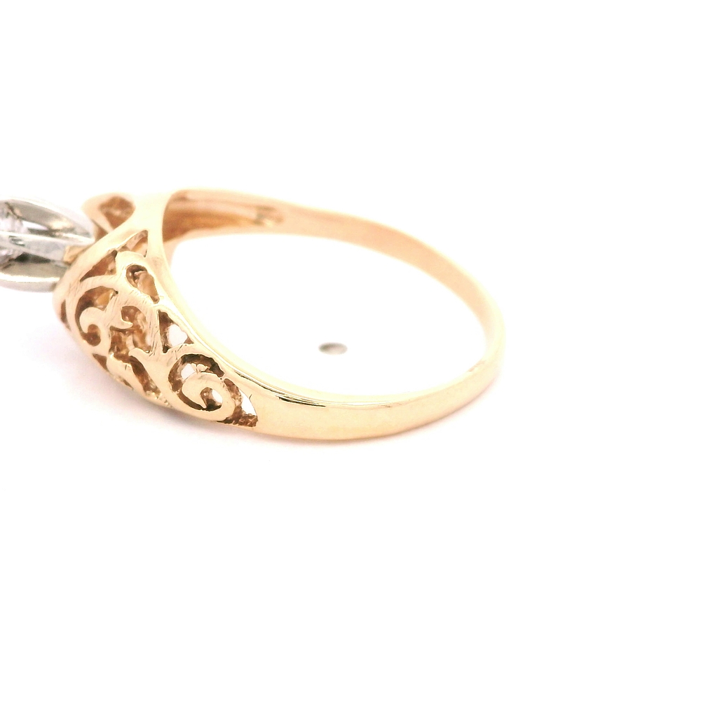 Anillo de Oro Amarillo 14K Solitario con Diamantes