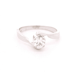 Anillo de Oro Amarillo 18K Solitario con Diamantes