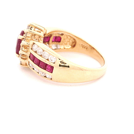 Anillo de Oro Amarillo 14K Flor con Diamantes y Rubí