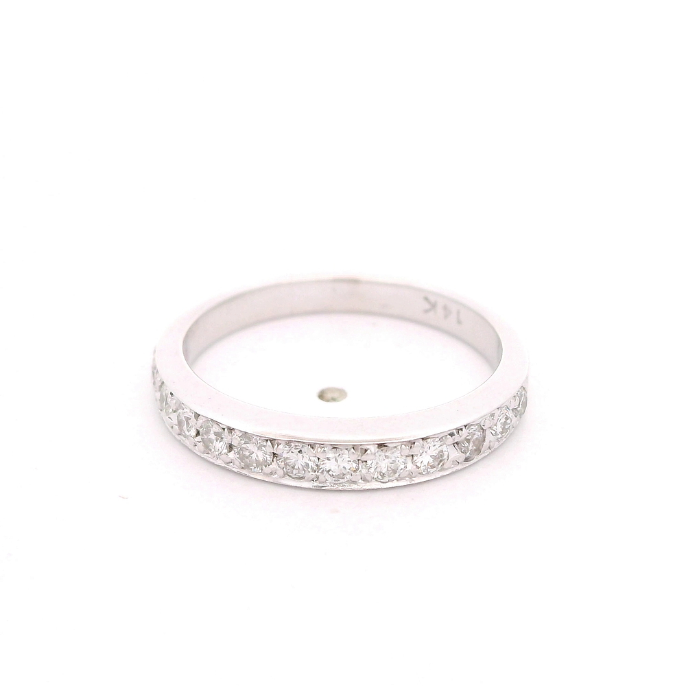 Anillo de Oro Amarillo 14K Cintillo con Diamantes