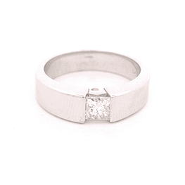 Anillo de Oro Amarillo 14K Solitario Rodinado con Diamantes