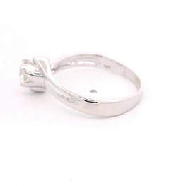 Anillo de Oro Amarillo 18K Solitario con Diamantes