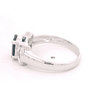 Anillo de Oro Amarillo 18K Oval con Diamantes Baguette y Zafiro