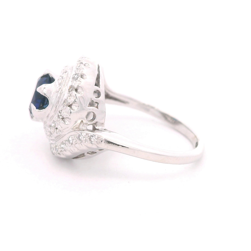 Anillo de Oro Amarillo 14K Rodinado con Diamantes