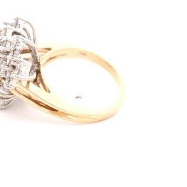 Anillo de Oro Amarillo 14K Flor Calado con Diamantes