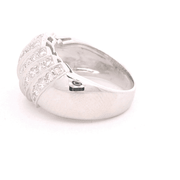 Anillo de Oro Amarillo 18K Bombé Rodinado con Diamantes