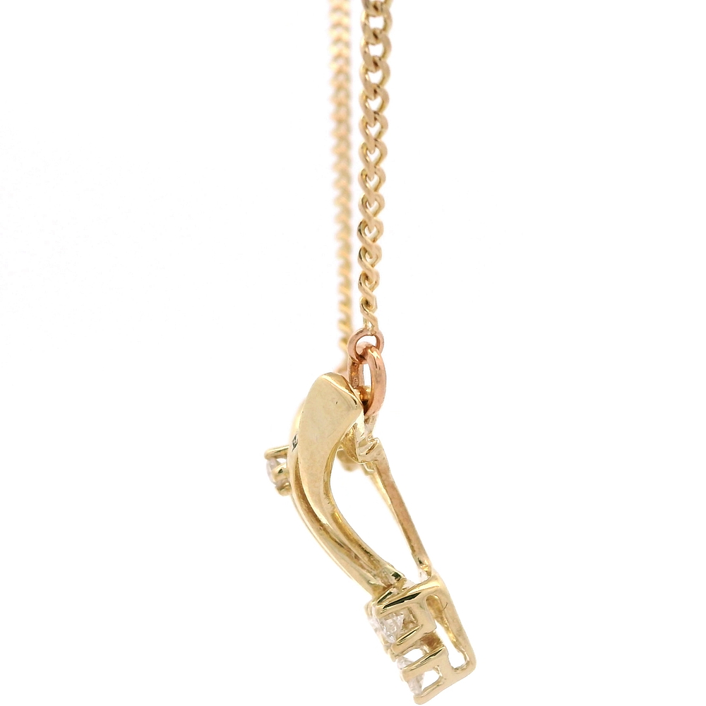 Cadena Gargantilla de Oro Amarillo 18K Barbada con Dije Triangular de Diamantes