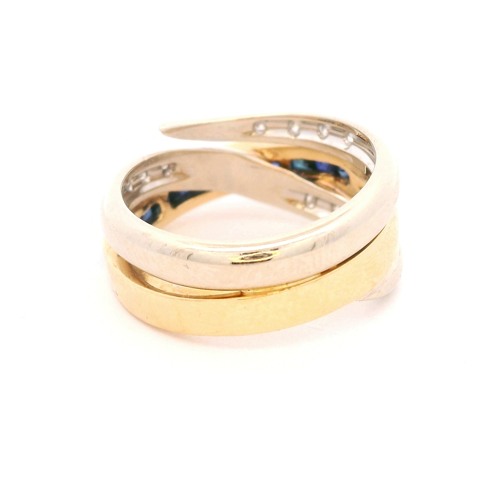Anillo de Oro Bicolor 18K Entrelazado con 11 Diamantes y 12 Zafiros Princess