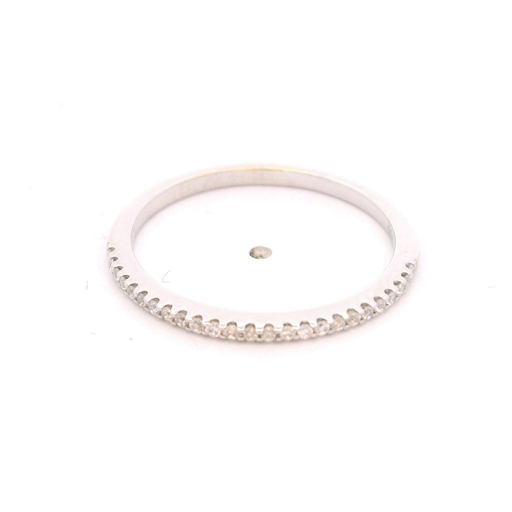 Anillo de Oro Blanco 18K Cintillo con 25 Diamantes