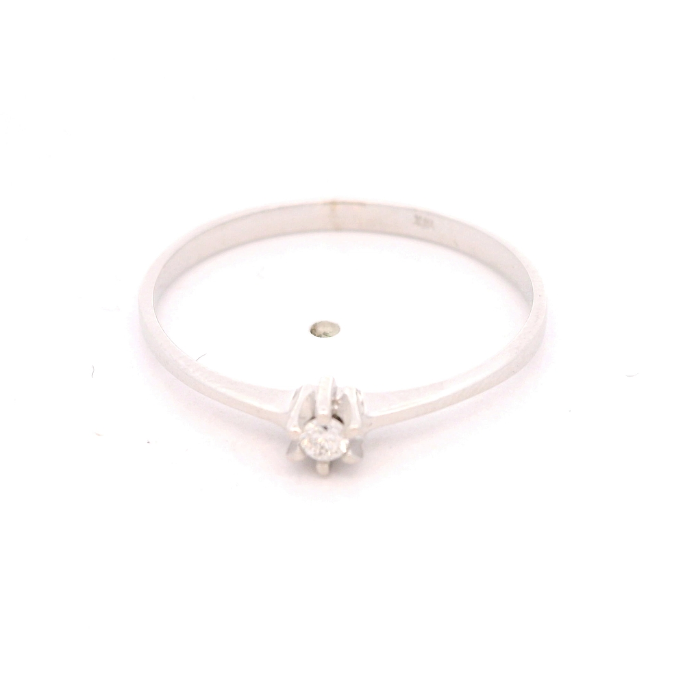 Anillo de Oro Blanco 18K Solitario con Diamante