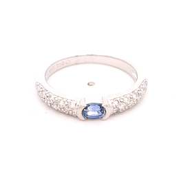 Anillo de Oro Blanco 18K Solitario Pavé con Zafiro y 30 Diamantes