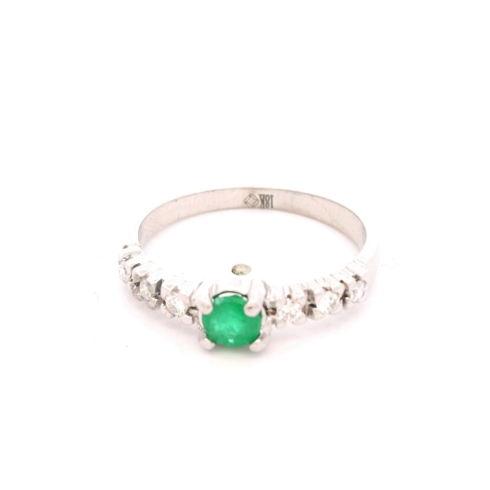 Anillo de Oro Blanco 18K Solitario Pavé Rodinado con Diamantes y Piedra Verde