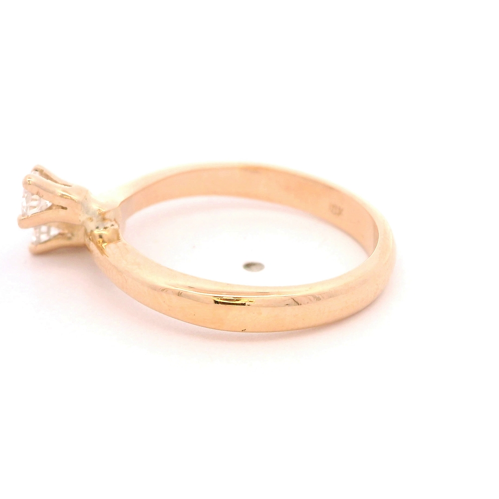 Anillo de Oro Amarillo 18K Tu y Yo con 2 Diamantes 0,13 ct