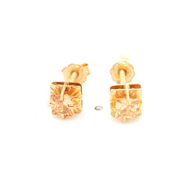 Aros De Oro Amarillo 18K Chatón Cuadrado Incolora