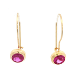 Aros De Oro Amarillo 18K Punto De Luz Fucsia