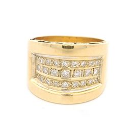 Anillo de Oro Amarillo 18K Semi Bombé con Diamantes