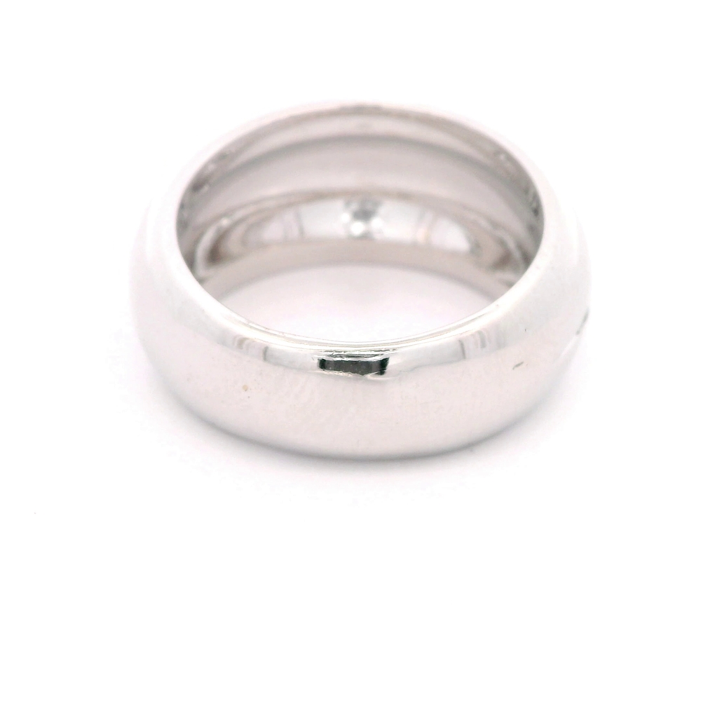 Anillo de Oro Blanco 18K Bombé Rodinado con Diamantes