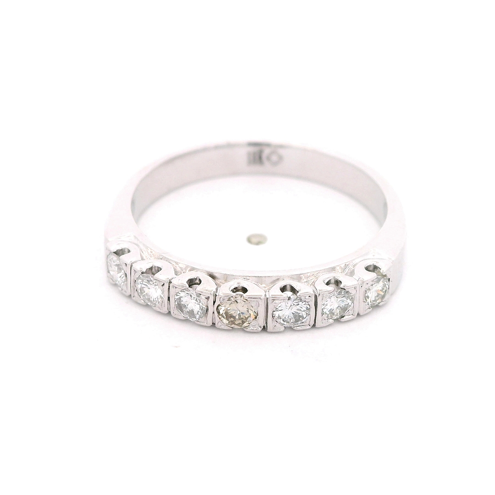 Anillo de Oro Blanco 18K Cintillo Rodinado con 7 Diamantes