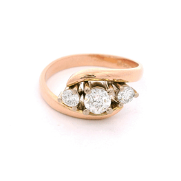 Anillo de Oro Rosado 18K Trilogy con Diamantes y Diamante Corte Antiguo
