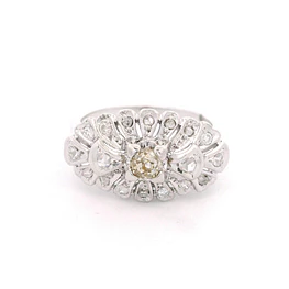 Anillo de Oro Blanco 18K Pavé Rodinado con Diamantes y Diamante Corte Antiguo