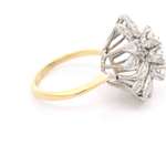 Anillo de Oro Bicolor 18K Flor con Diamantes