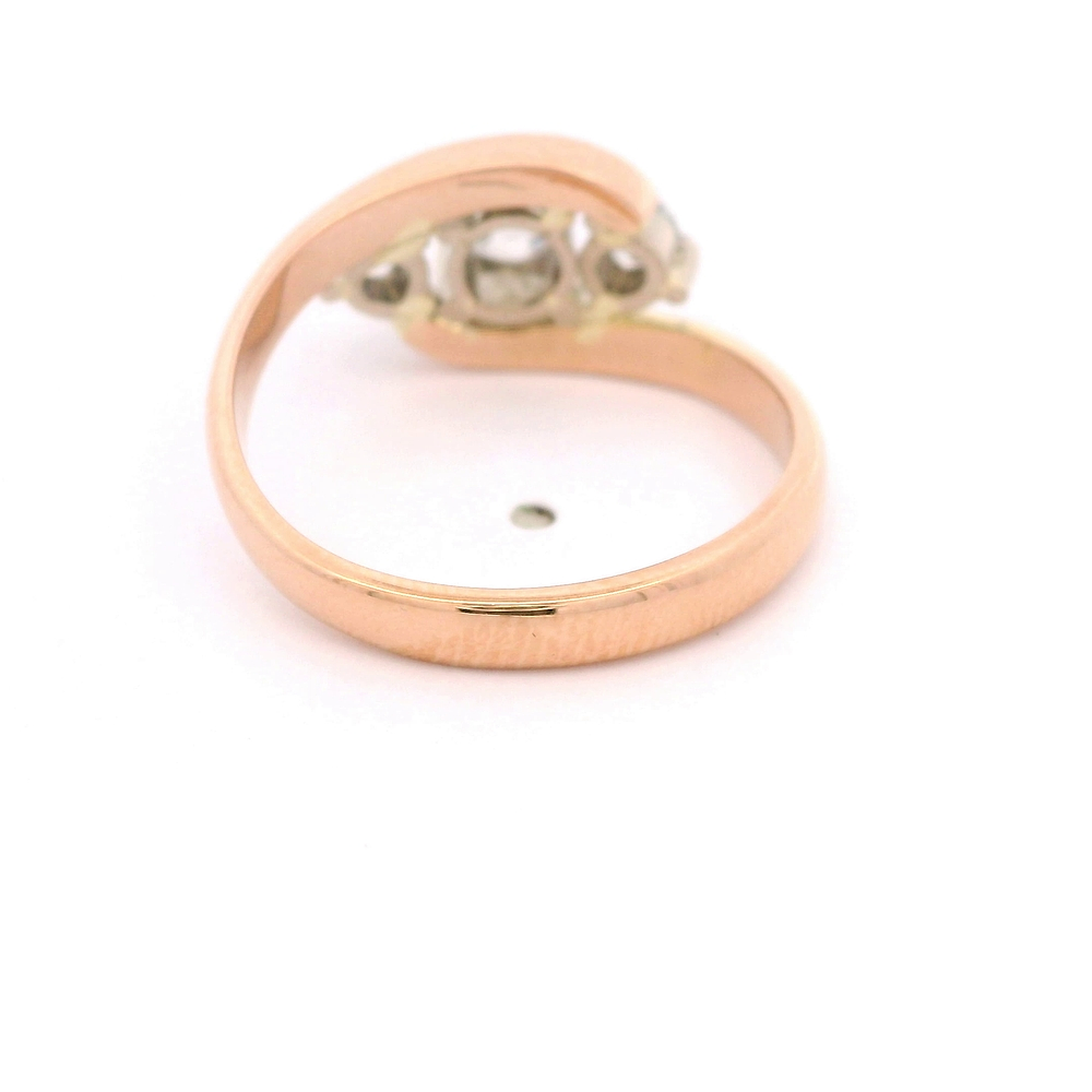 Anillo de Oro Rosado 18K Trilogy con Diamantes y Diamante Corte Antiguo
