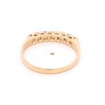 Anillo de Oro Amarillo 18K Cintillo con 7 Diamantes