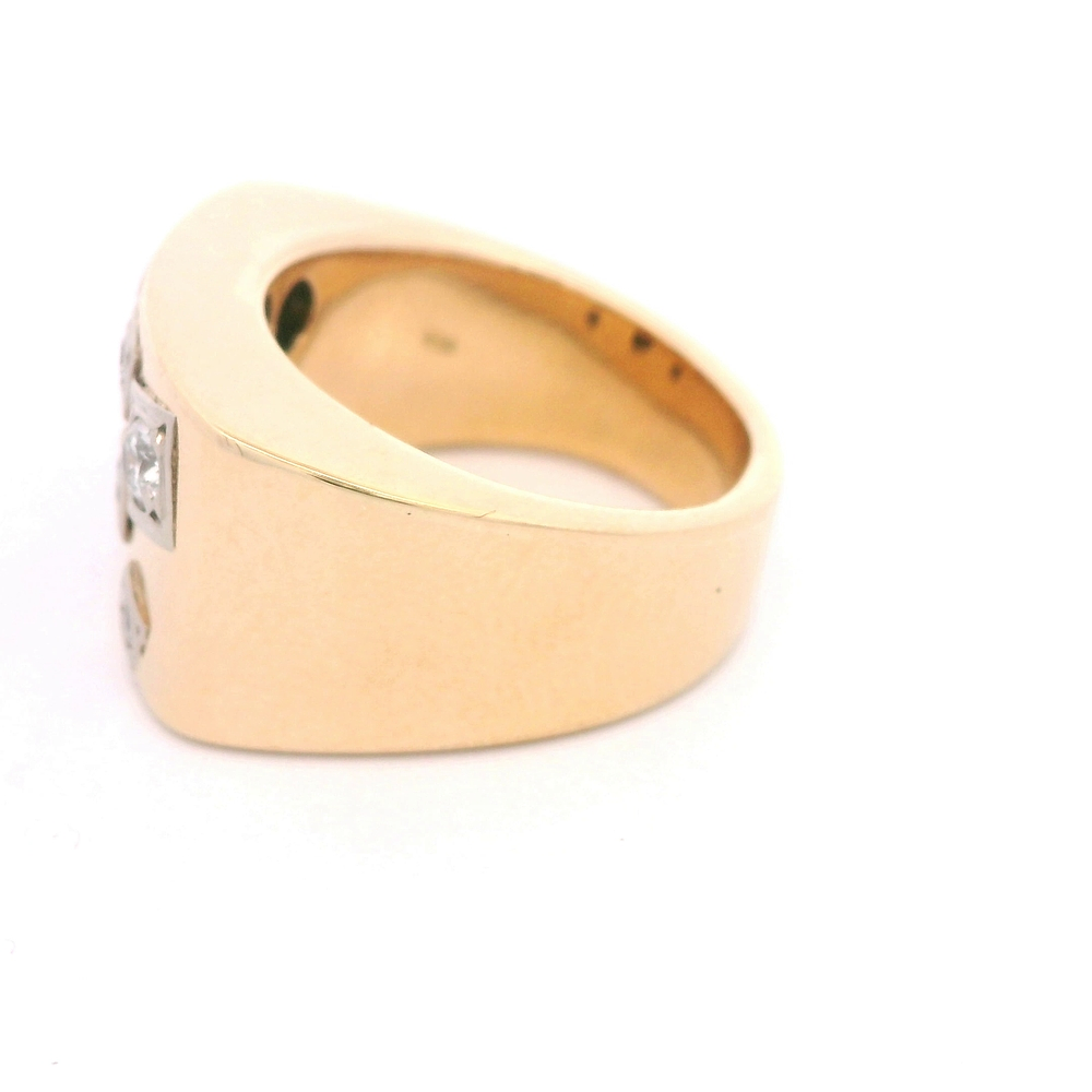 Anillo de Oro Amarillo 18K Sello con Diamantes