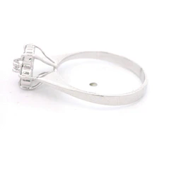 Anillo de Oro Blanco 18K Rosette Rodinado con 7 Diamantes
