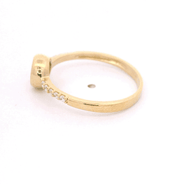 Anillo de Oro Amarillo 18K Cintillo Punto de Luz