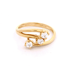 Anillo de Oro Amarillo 18K Crossed Calado