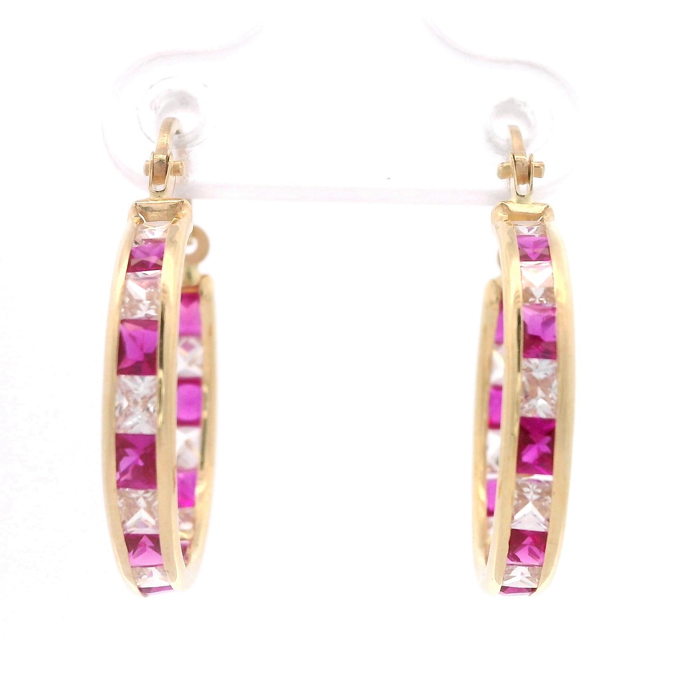 Aros de Oro Amarillo 18K Argolla con Piedras Incoloras y Fucsias